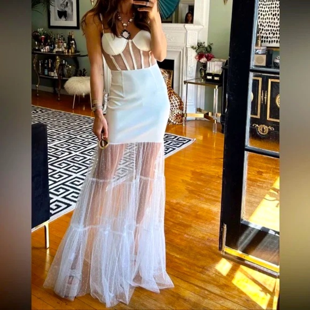 NWT 12th Tribe Savannah White Corset Maxi Dress! 🤍👰🏻‍♀️🥂